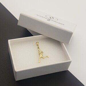 Marathoner / Runner Track and Field Sports Charm Jewelry 14k Yellow Gold Pendant